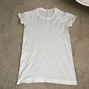 Lululemon Swiftly Shirt